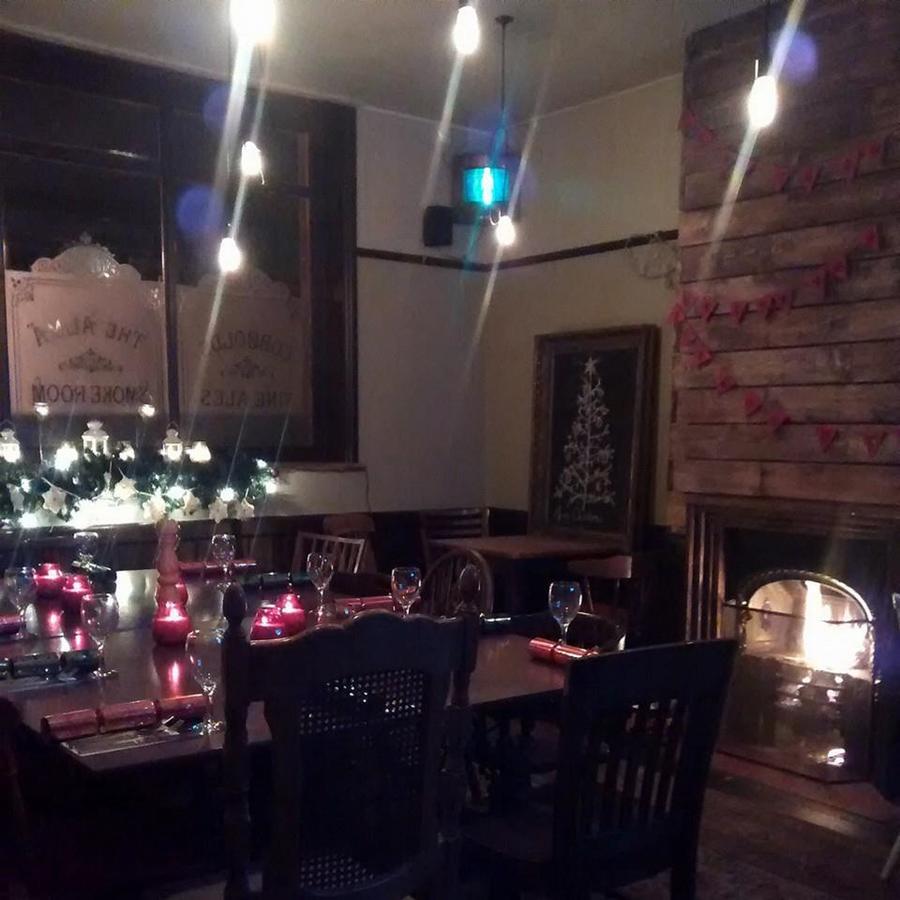 Alma Inn & Dining Rooms Harwich Exteriör bild
